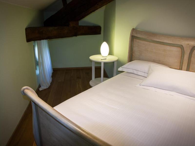 Hotel Villa Nabila image