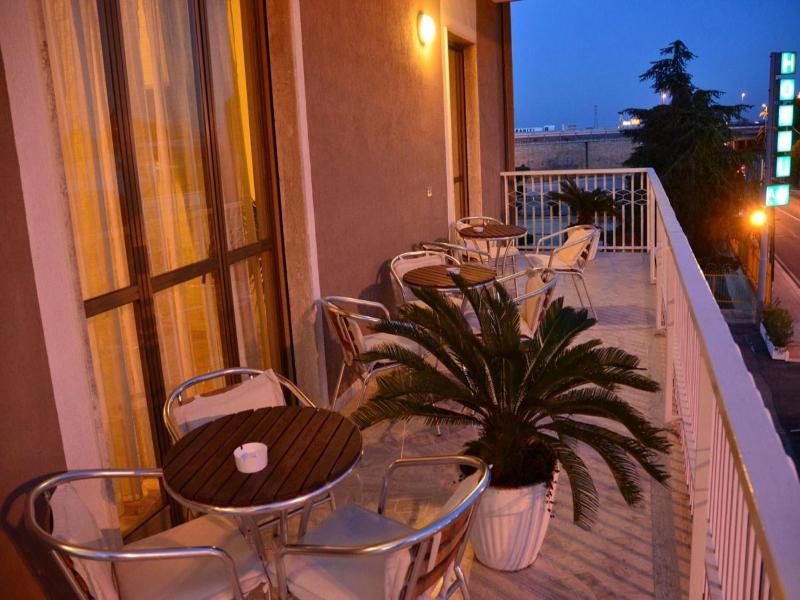 Hotel A-14 image