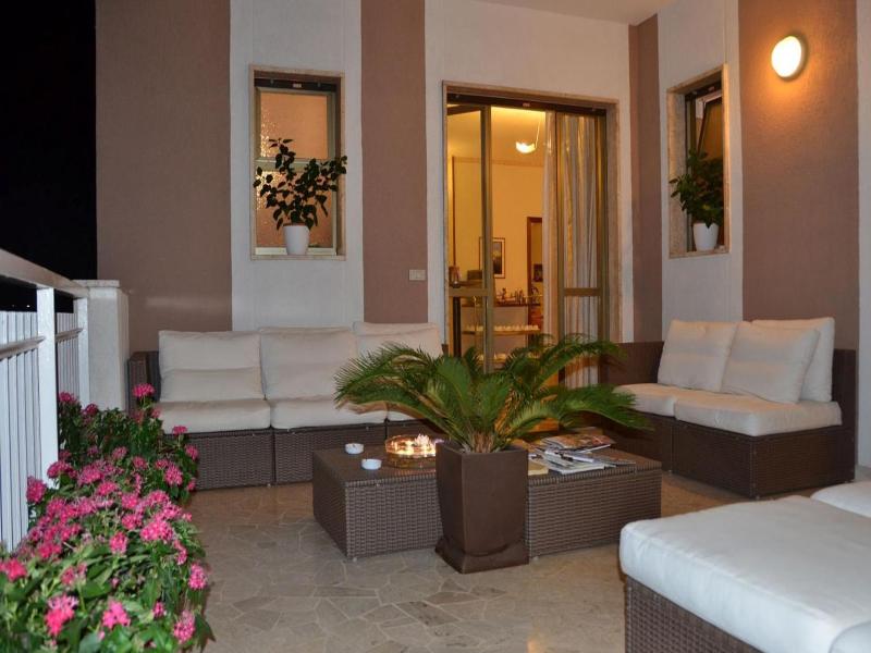 Hotel A-14 image