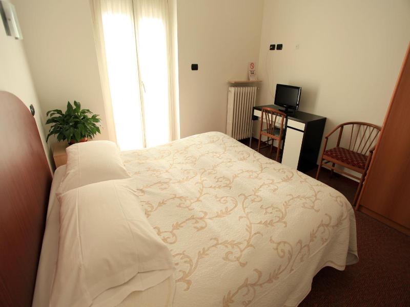 Hotel Torrismondi image
