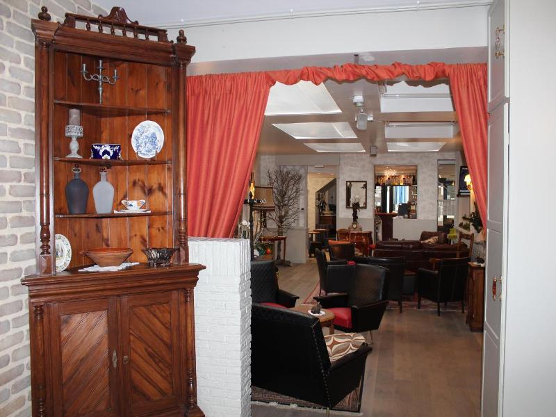 Hypnos Hotel image