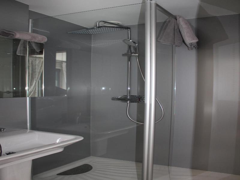 Hypnos Hotel image