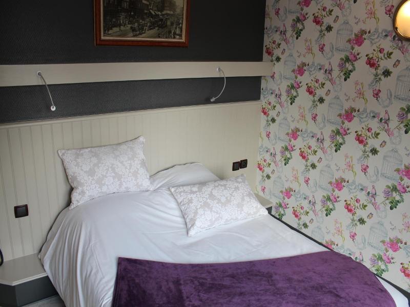 Hypnos Hotel image