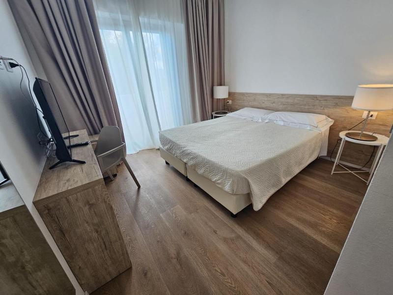 Hotel Onda Marina image