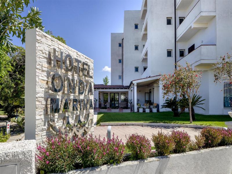 Hotel Onda Marina image