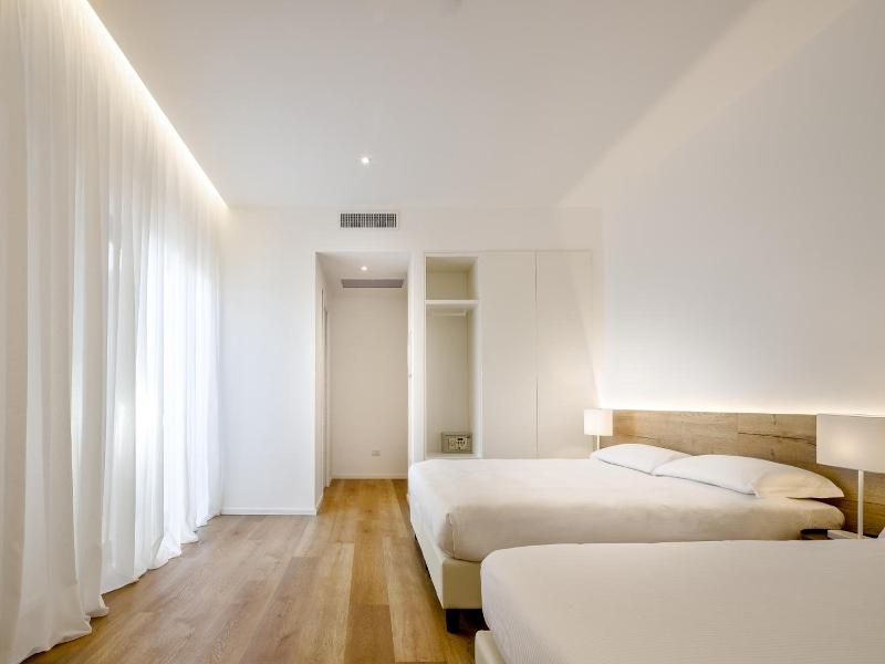Hotel Onda Marina image