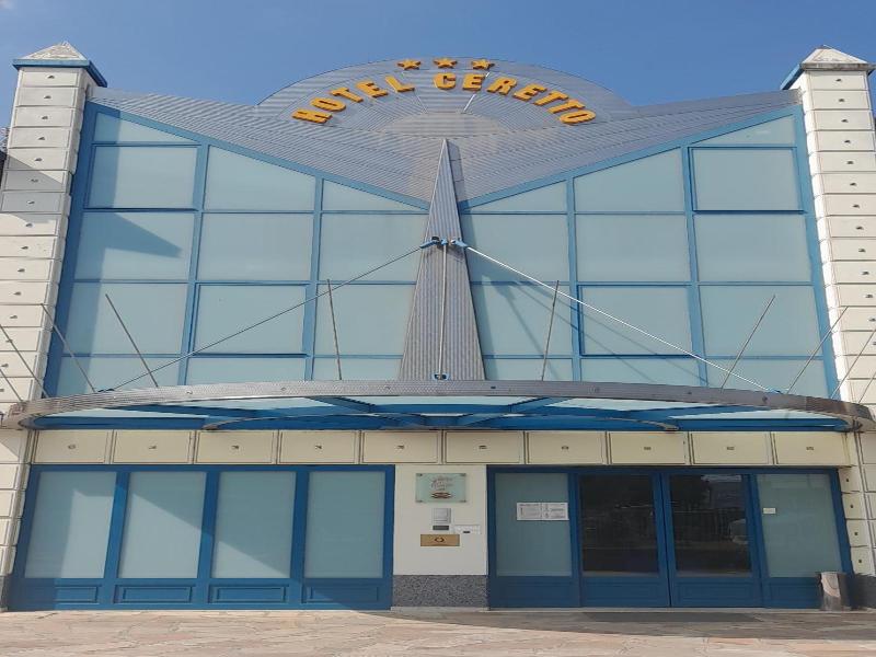 Hotel Ceretto image