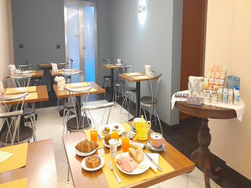 Hotel Ceretto image