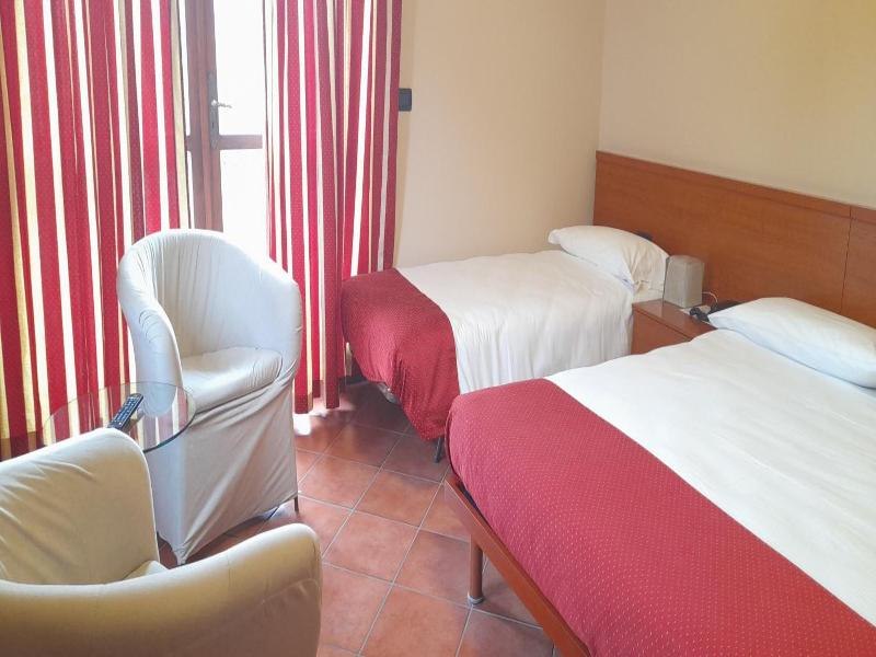 Hotel Ceretto image