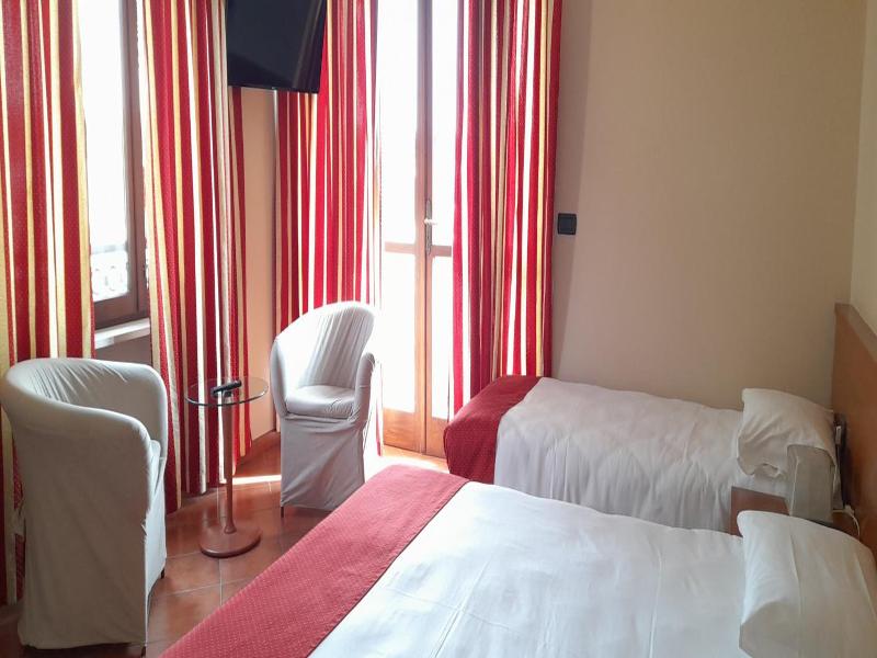 Hotel Ceretto image