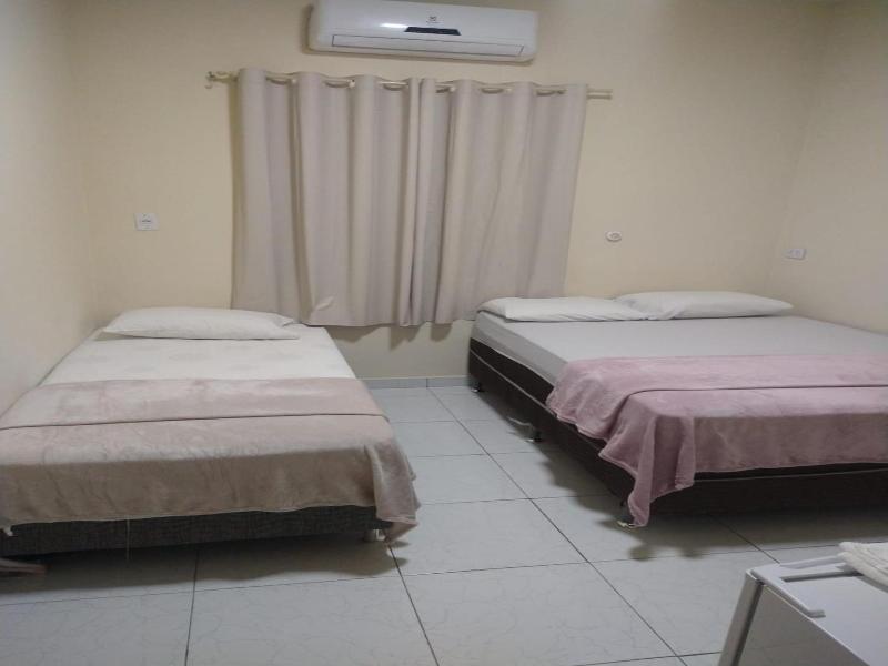 Hotel 678