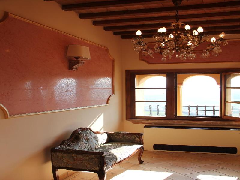 La Castellaia Resort image