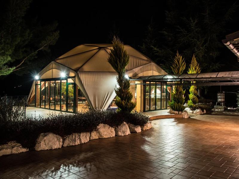 La Castellaia Resort image