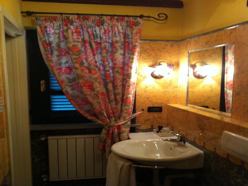 Le Lanterne image