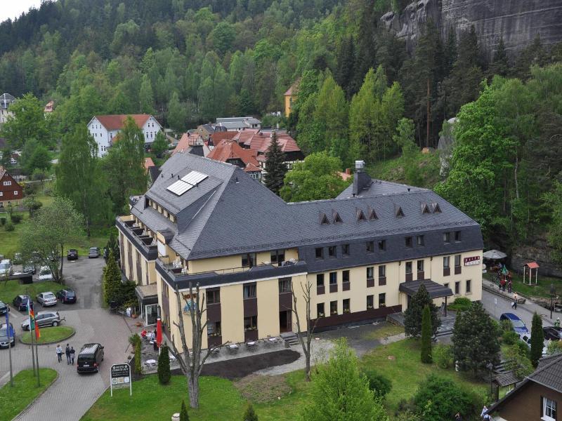 Hotel Oybiner Hof image