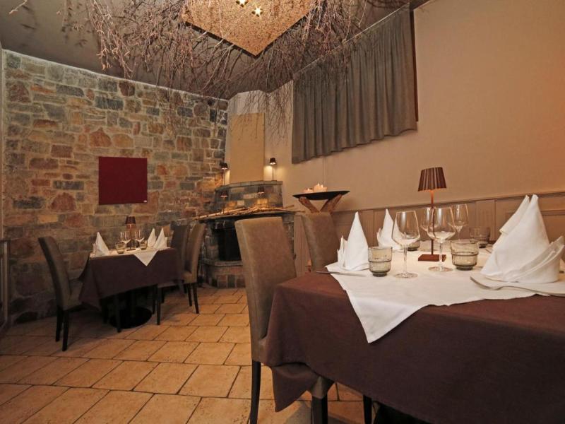 Hotel Grotto Bagat image
