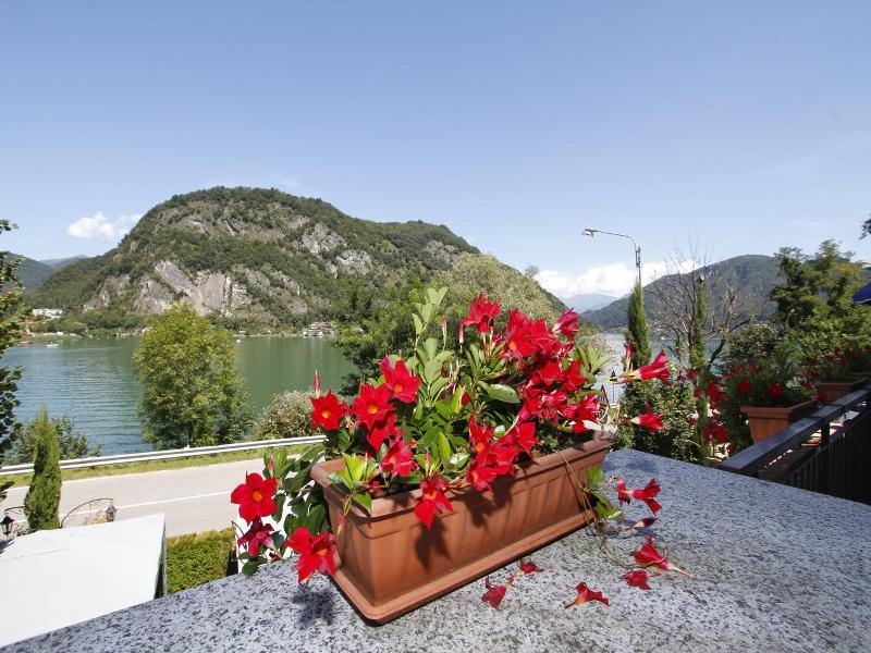 Hotel Grotto Bagat image