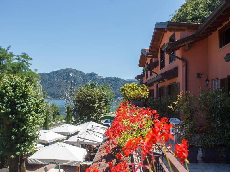 Hotel Grotto Bagat image