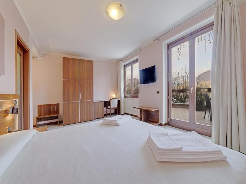 Hotel Grotto Bagat image
