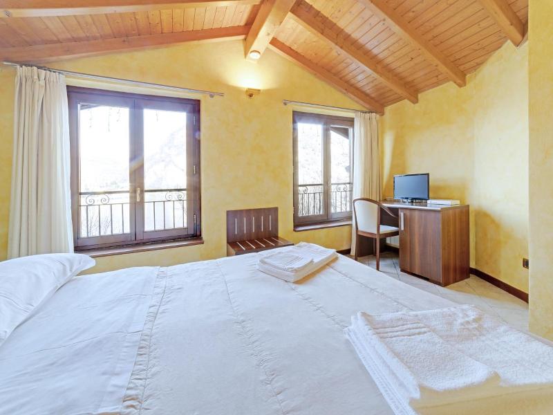 Hotel Grotto Bagat image