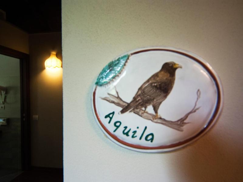 Il Falco E La Volpe image