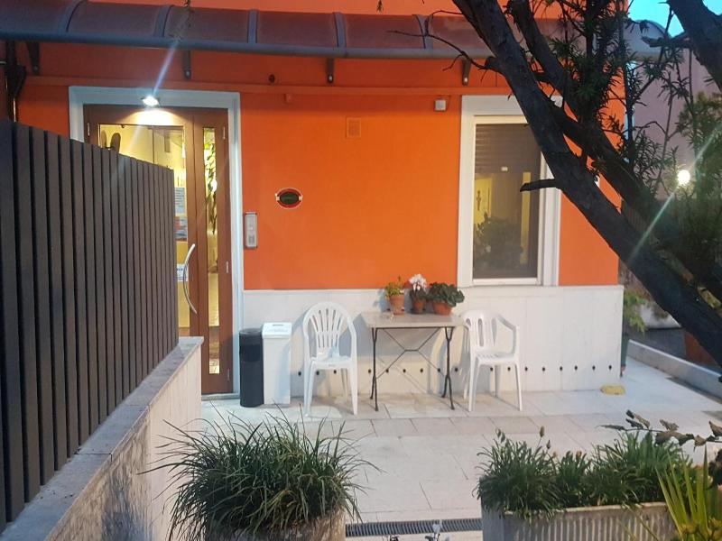 Hotel Siros image