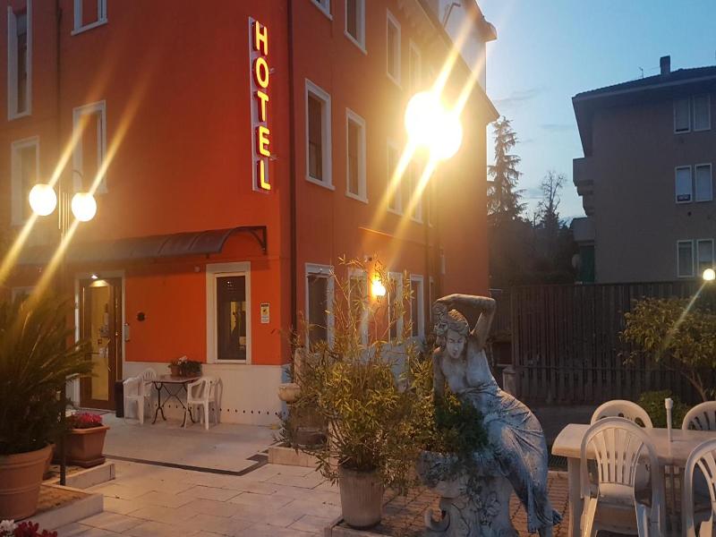 Hotel Siros image