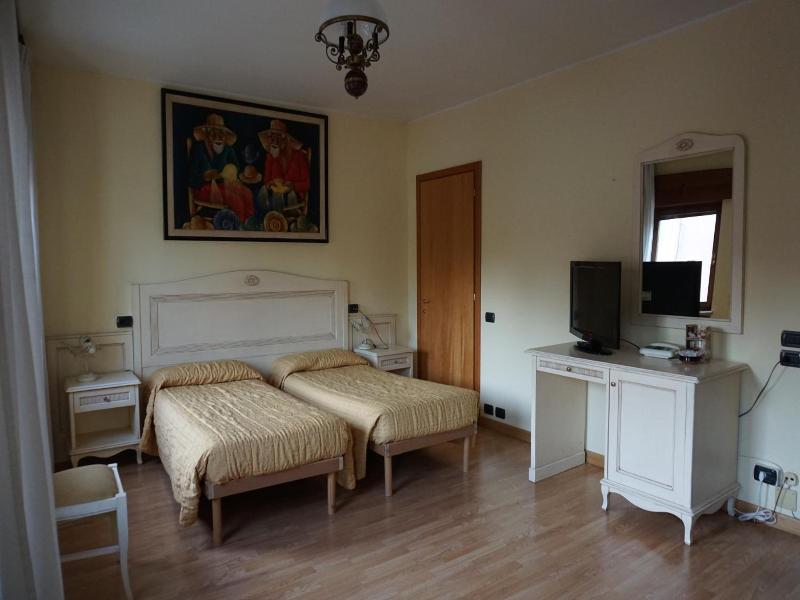 Hotel Siros image