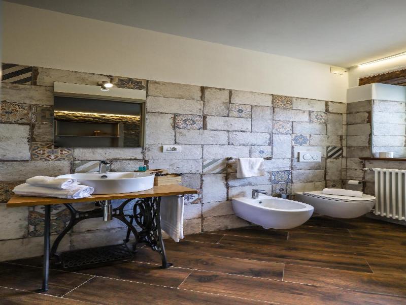 Albergo Del Bramante image