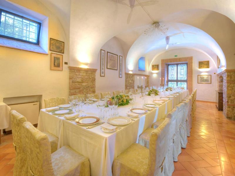 Marchese Del Grillo image