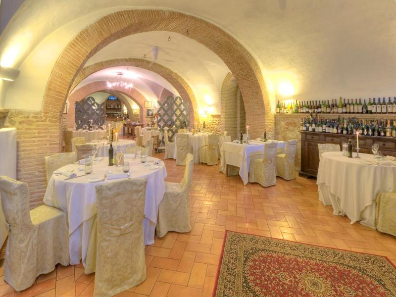 Marchese Del Grillo image