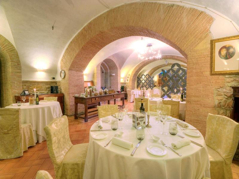 Marchese Del Grillo image