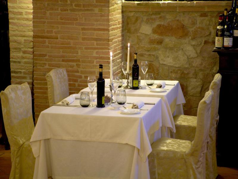 Marchese Del Grillo image