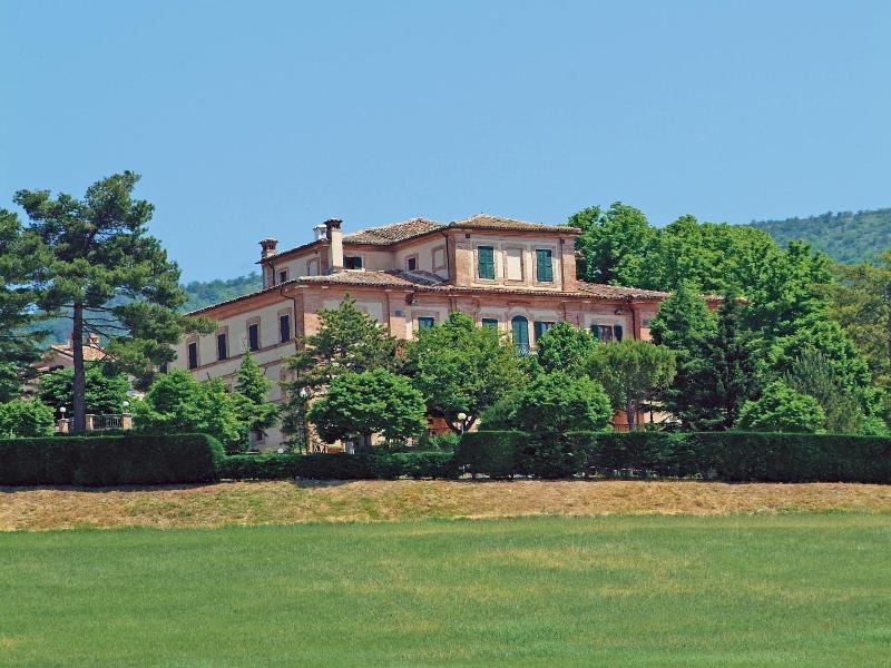 Marchese Del Grillo image