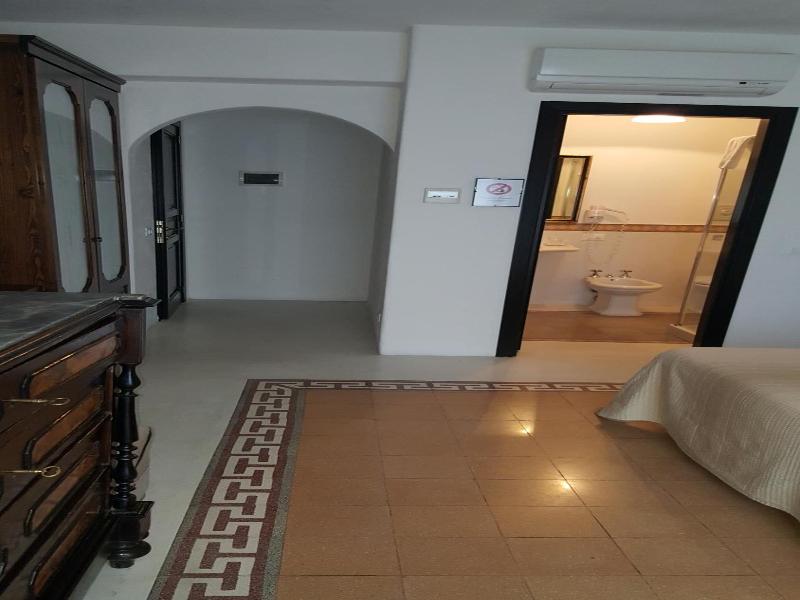 Hotel Santa Marina Antica Foresteria image