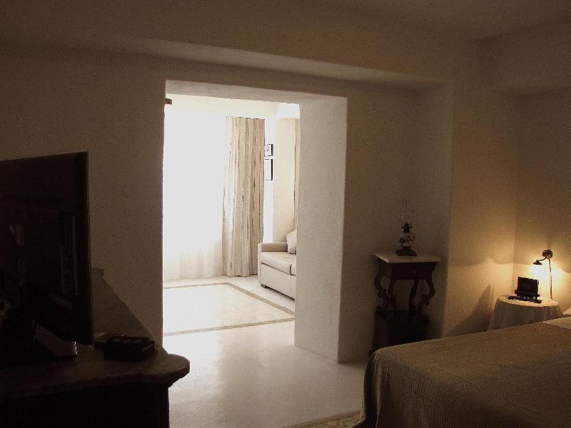 Hotel Santa Marina Antica Foresteria image