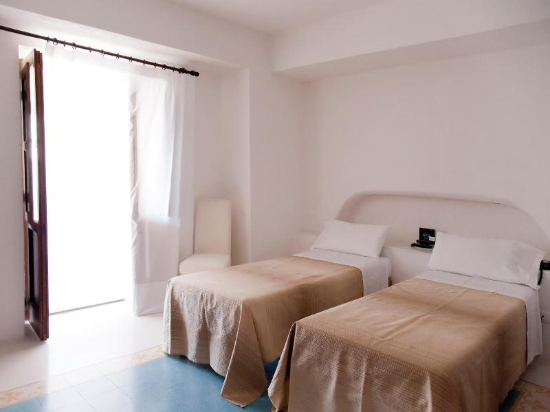 Hotel Santa Marina Antica Foresteria image