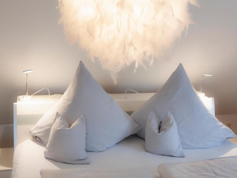 Hotel Hagnauer Seeperle image
