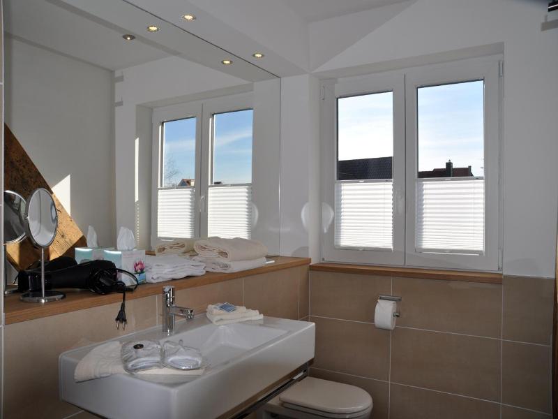 Hotel Hagnauer Seeperle image