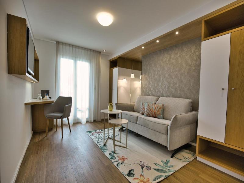 Hotel Hagnauer Seeperle image