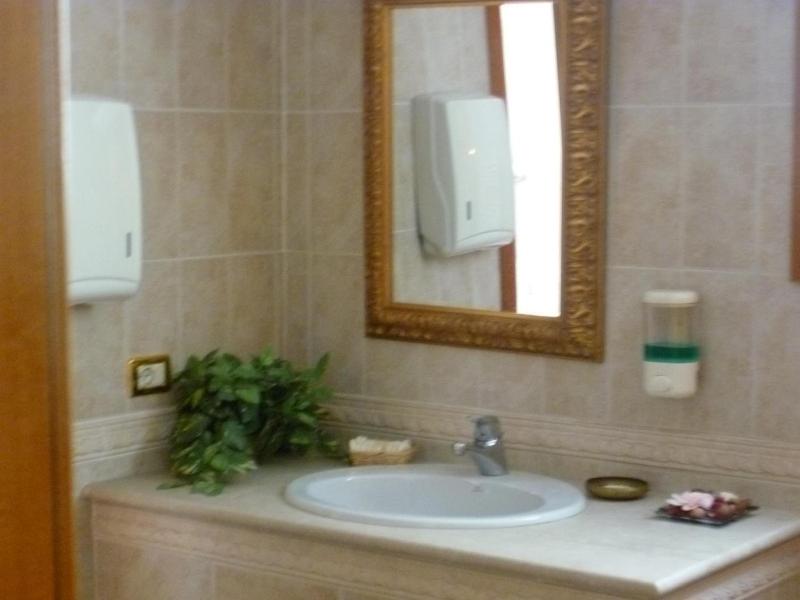 Hotel Minerva image