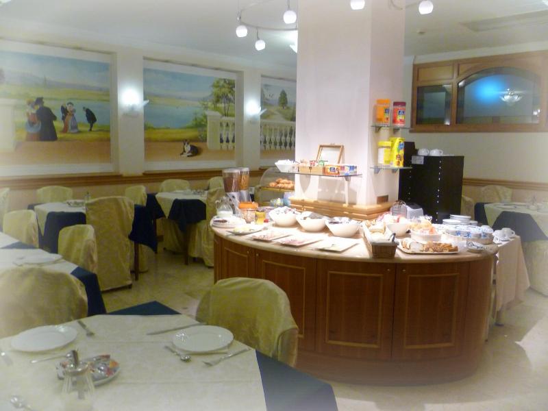 Hotel Minerva image