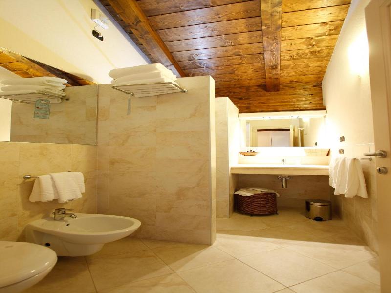 Albergo Della Ceramica image