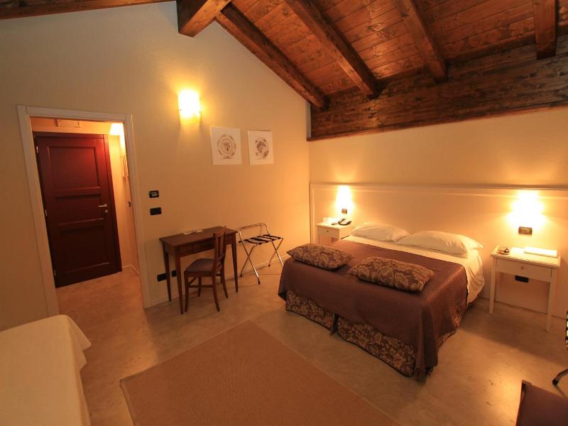 Albergo Della Ceramica image