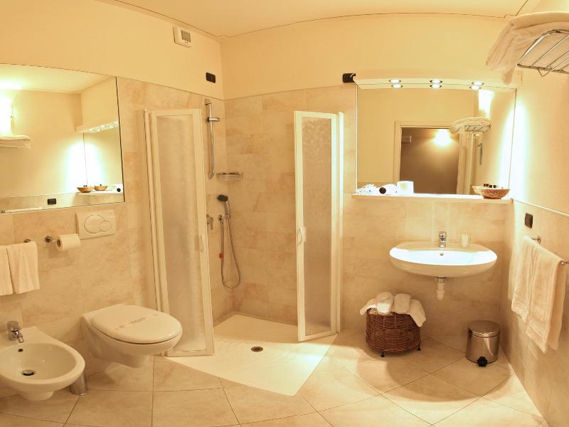 Albergo Della Ceramica image