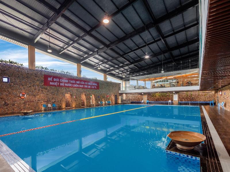 Ravatel Luxury Hotel Bac Giang image