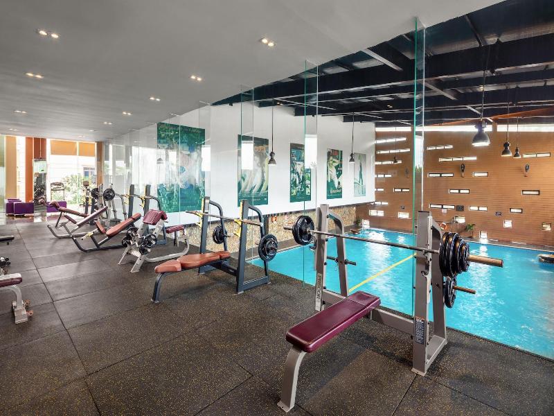 Ravatel Luxury Hotel Bac Giang image