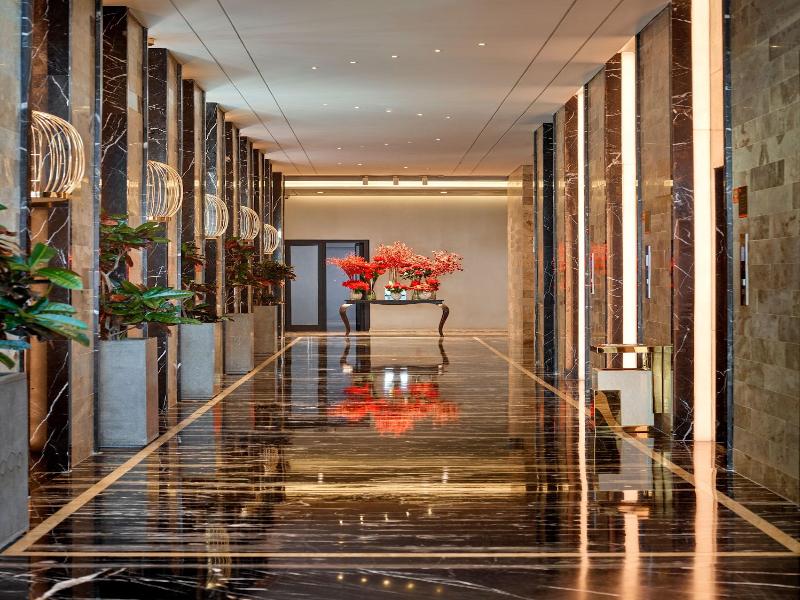 Ravatel Luxury Hotel Bac Giang — view
