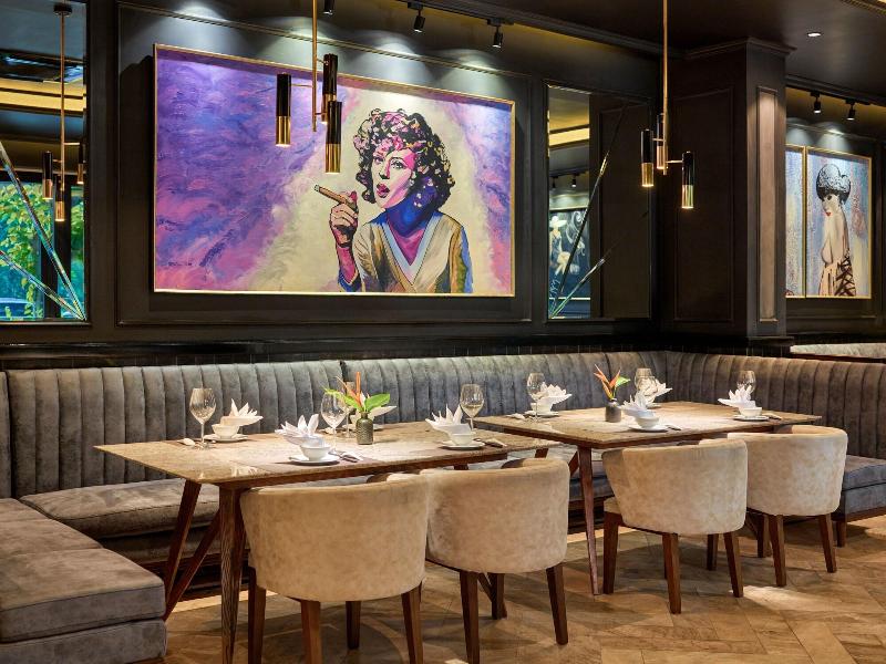 Ravatel Luxury Hotel Bac Giang image