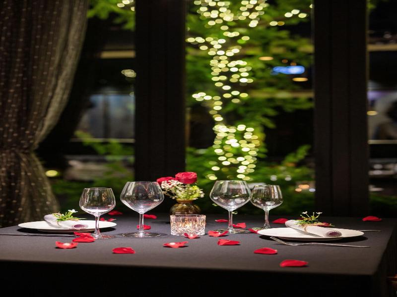 Ravatel Luxury Hotel Bac Giang image